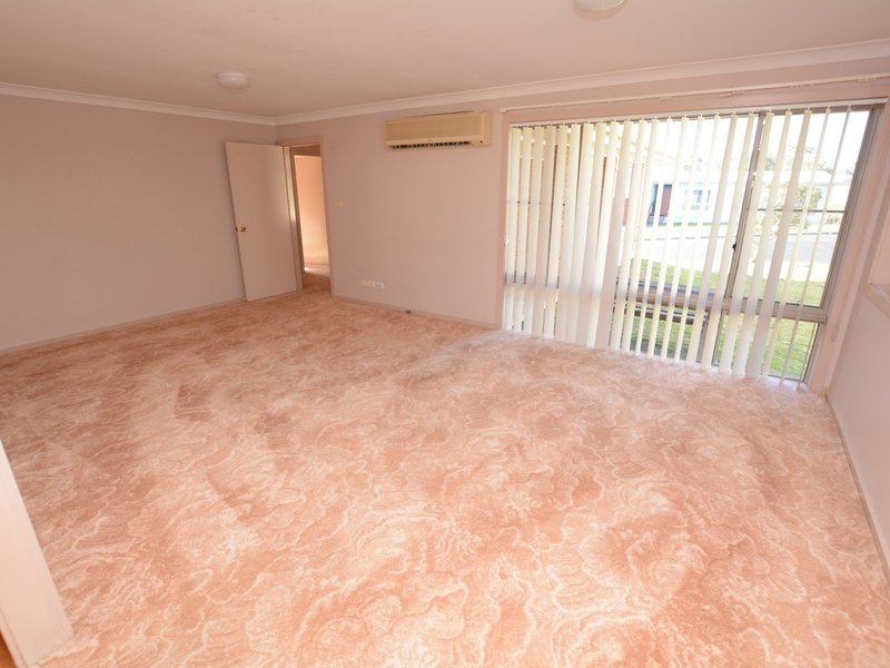 Photo - 35 Carrabeen Drive, Old Bar NSW 2430 - Image 3