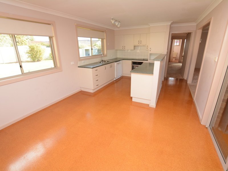 Photo - 35 Carrabeen Drive, Old Bar NSW 2430 - Image 5