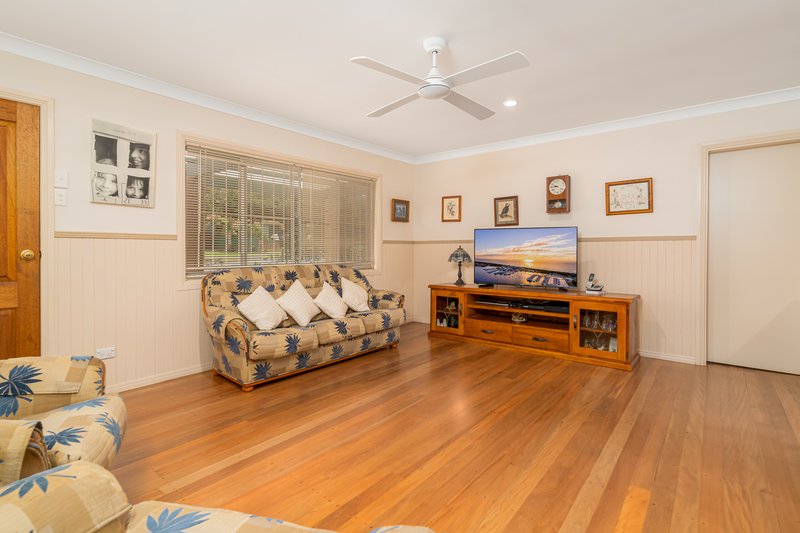 Photo - 35 Carrick Street, Rochedale South QLD 4123 - Image 7