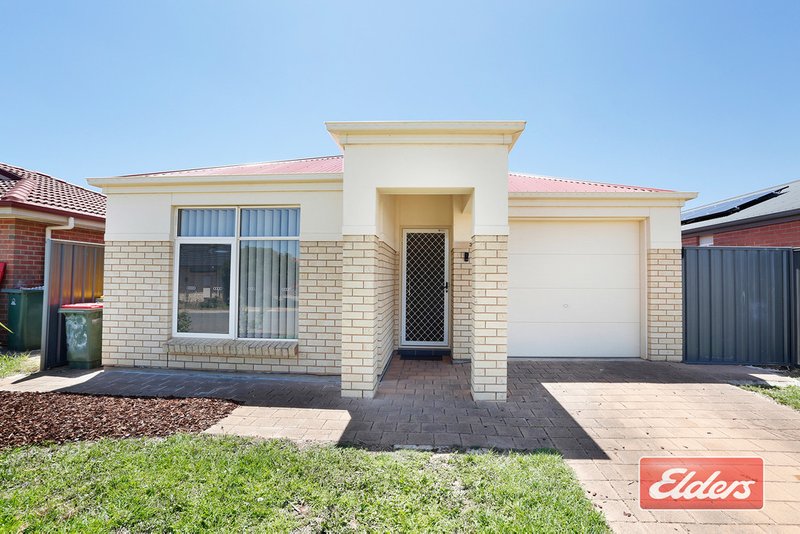 Photo - 35 Cassia Street, Munno Para West SA 5115 - Image 2