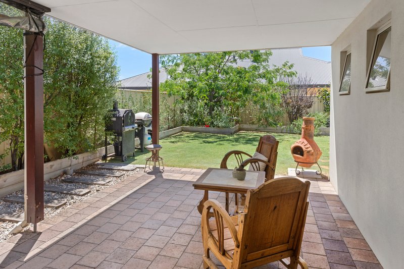 Photo - 35 Castleroy Terrace, Dunsborough WA 6281 - Image 8