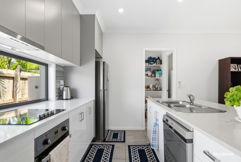 Photo - 35 Chantilly Street, Bargara QLD 4670 - Image 12