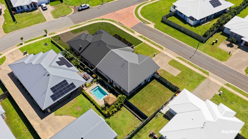 Photo - 35 Chantilly Street, Bargara QLD 4670 - Image 32