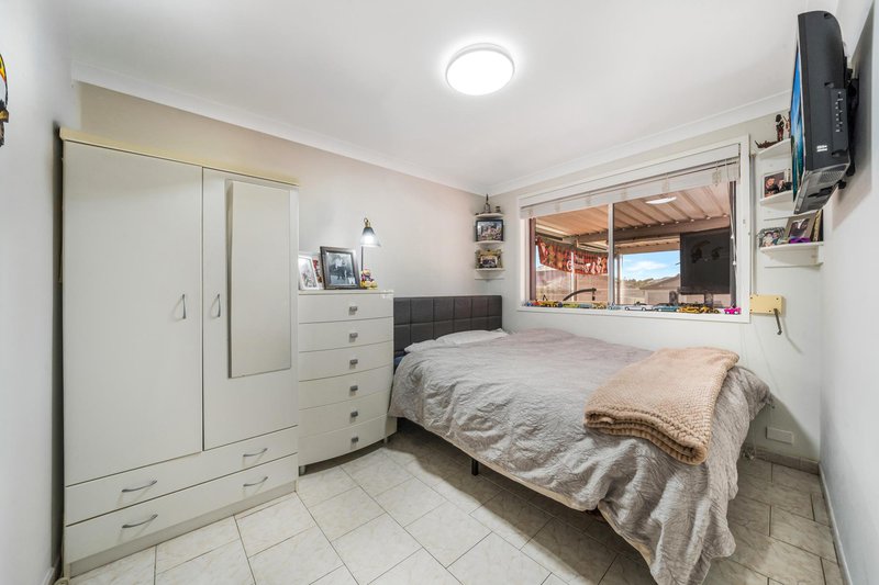 Photo - 35 Cheyenne Road, Greenfield Park NSW 2176 - Image 7