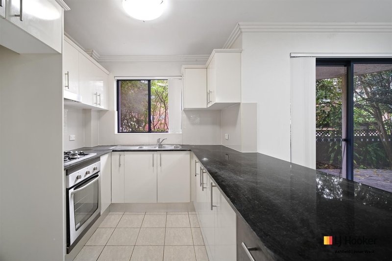 Photo - 3/5 Church Street, Ashfield NSW 2131 - Image 4