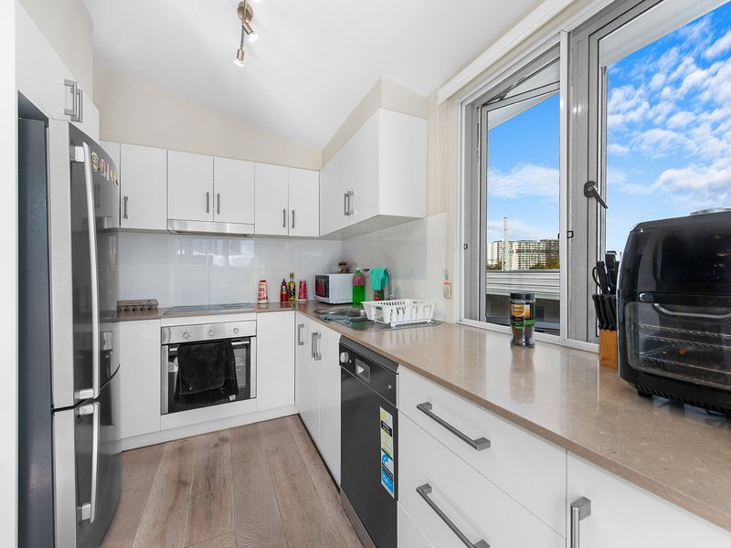 Photo - 3/5 Cintra Road, Bowen Hills QLD 4006 - Image 9