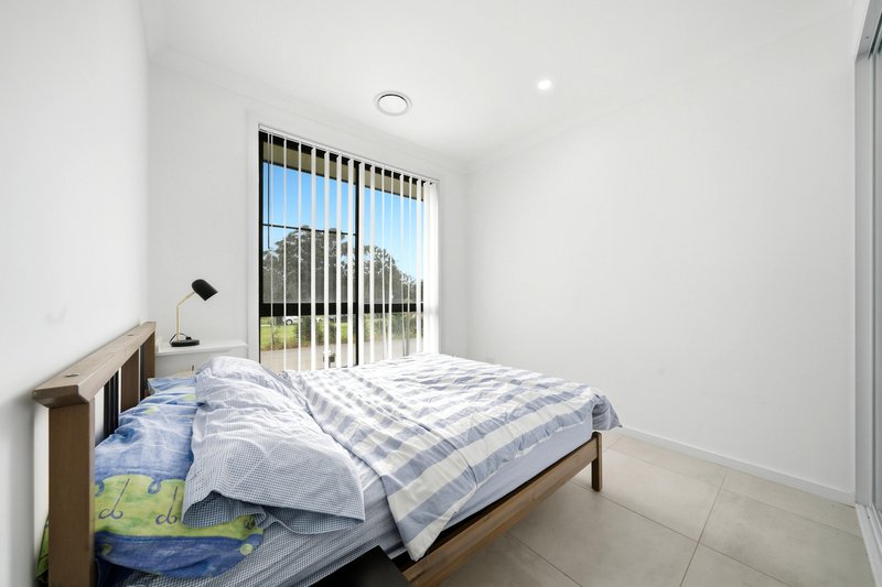 Photo - 35 Cirrus Drive, Austral NSW 2179 - Image 7
