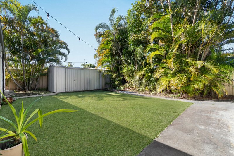 Photo - 35 Clam Street, Runaway Bay QLD 4216 - Image 15