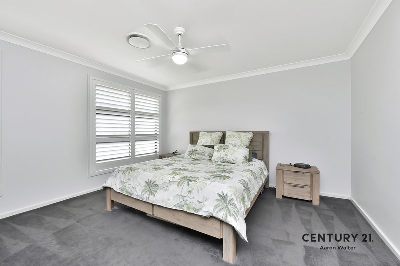 Photo - 35 Cleveland Street, Cameron Park NSW 2285 - Image 11