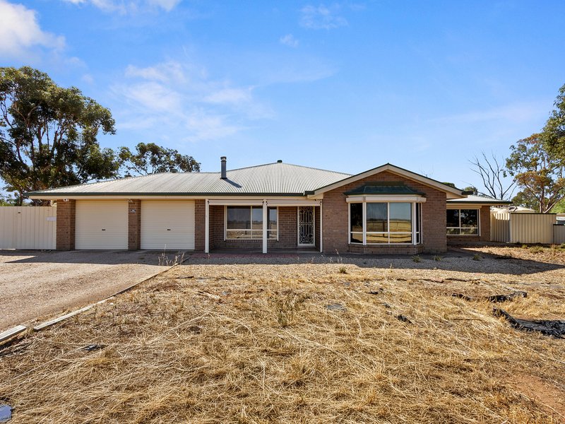 Photo - 35 Cliff Road, Roseworthy SA 5371 - Image 3
