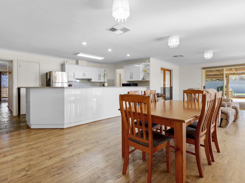 Photo - 35 Cliff Road, Roseworthy SA 5371 - Image 9