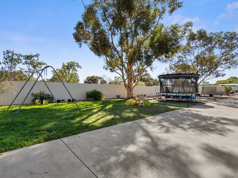 Photo - 35 Cliff Road, Roseworthy SA 5371 - Image 18