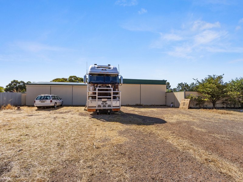 Photo - 35 Cliff Road, Roseworthy SA 5371 - Image 25
