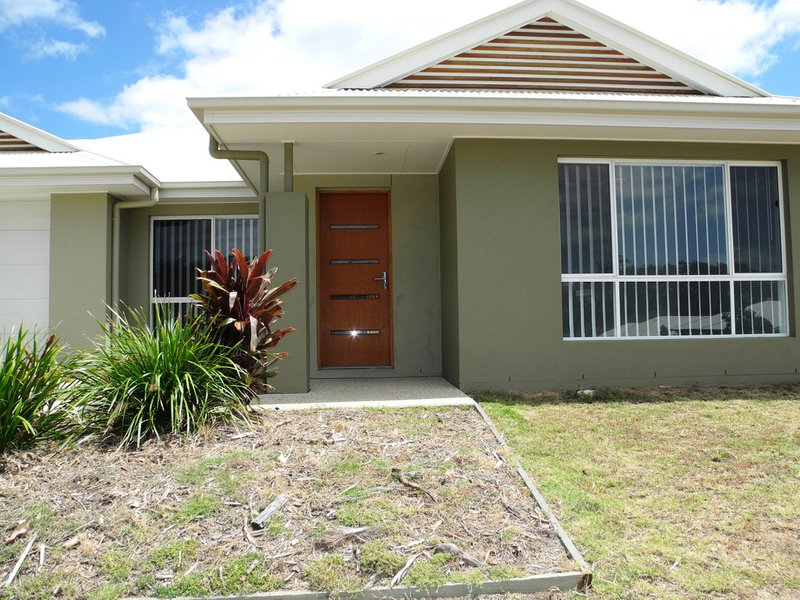 35 Clover Crescent, Boyne Island QLD 4680