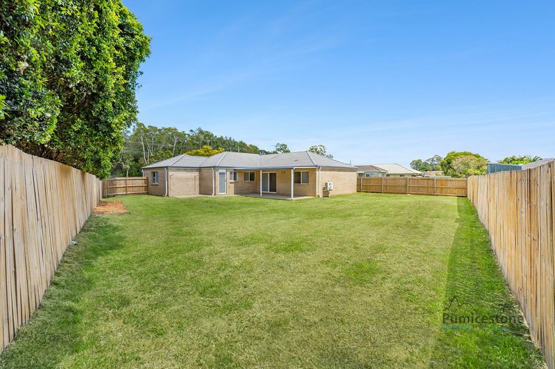 Photo - 35 Coach Rd W , Morayfield QLD 4506 - Image 2