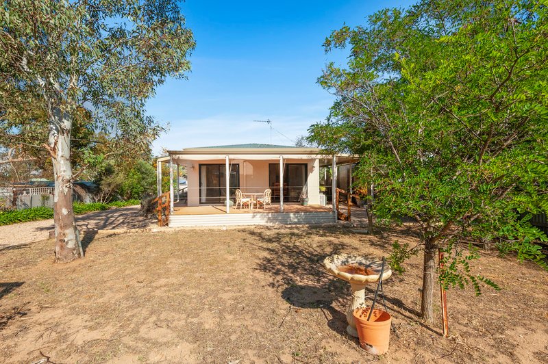 Photo - 35 Coast Road, Moonta Bay SA 5558 - Image 17