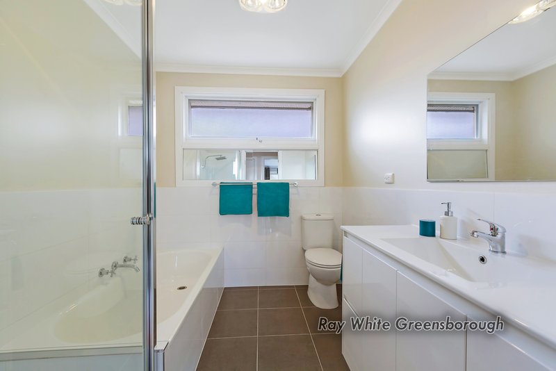 Photo - 35 Collins Street, Diamond Creek VIC 3089 - Image 10