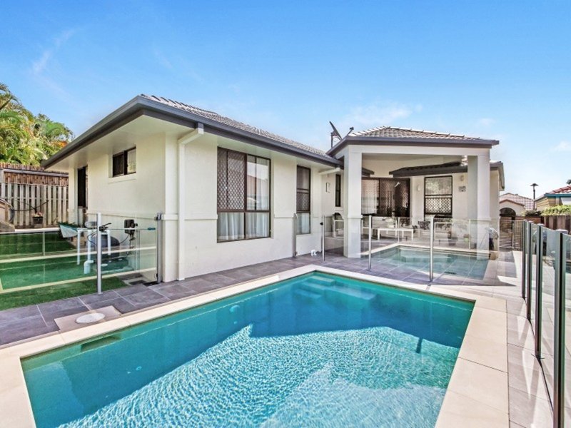 Photo - 35 Concord Circuit, Robina QLD 4226 - Image 12