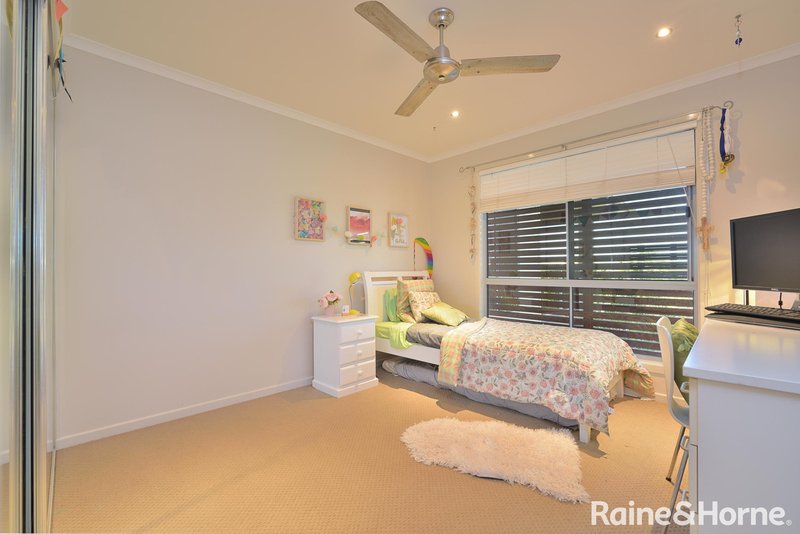 Photo - 35 Coolibah Street, Kin Kora QLD 4680 - Image 19