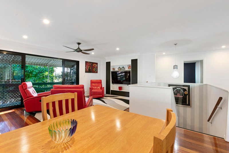 Photo - 35 Coolong Street, Mount Gravatt East QLD 4122 - Image 6