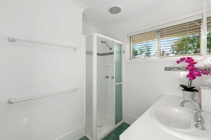 Photo - 35 Coolong Street, Mount Gravatt East QLD 4122 - Image 13