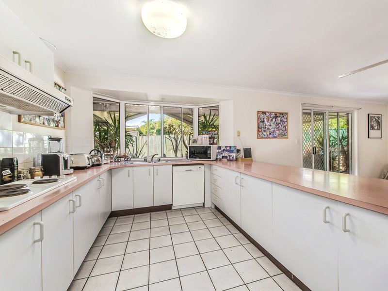 Photo - 35 Cooroy-Noosa Road, Tewantin QLD 4565 - Image 6