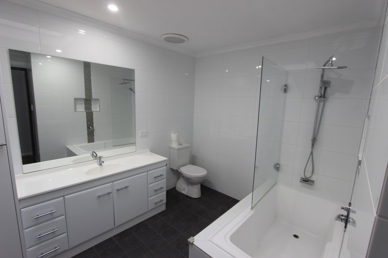 3/5 Corbett Place, Millars Well WA 6714