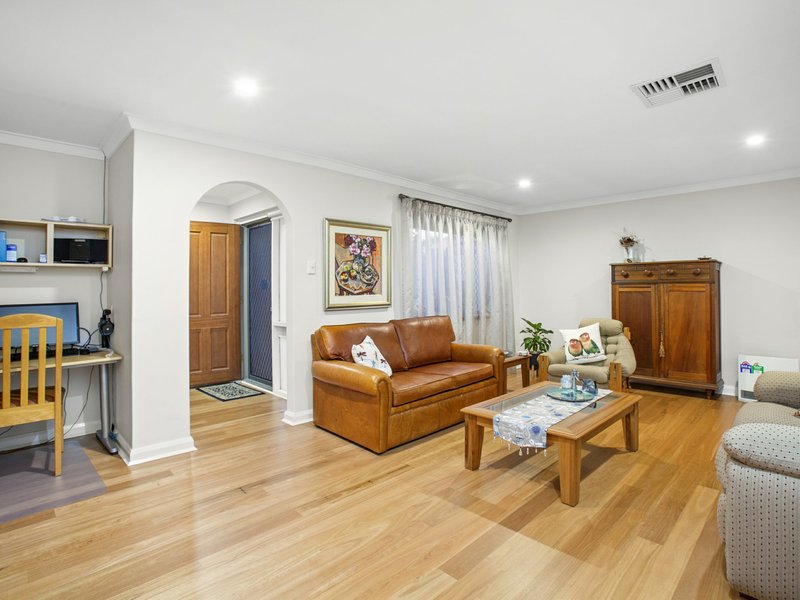 Photo - 35 Corsair Drive, Willetton WA 6155 - Image 5