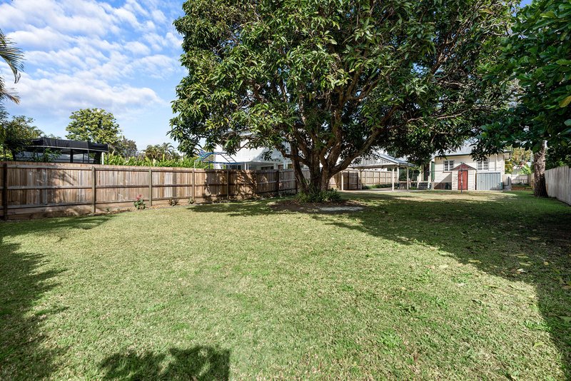 Photo - 35 Coutts Street, Bulimba QLD 4171 - Image 11