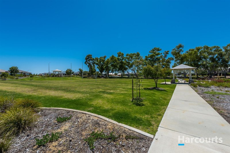 Photo - 35 Covenham Crescent, Aveley WA 6069 - Image 14