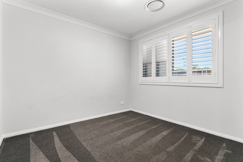 Photo - 35 Coventry Lane, Hamlyn Terrace NSW 2259 - Image 11