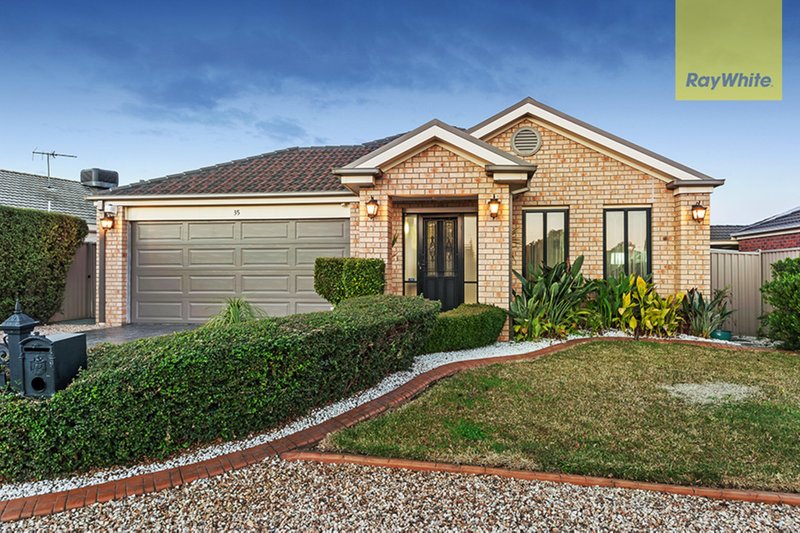 35 Creighton Way, Craigieburn VIC 3064