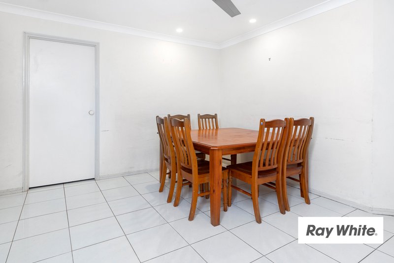 Photo - 35 Cressbrook Street, Forest Lake QLD 4078 - Image 7