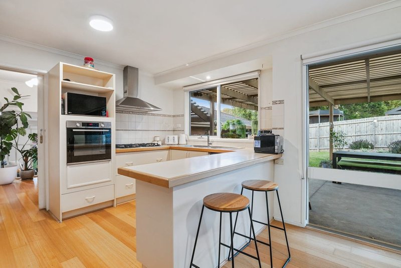 Photo - 35 Crossman Drive, Croydon Hills VIC 3136 - Image 1