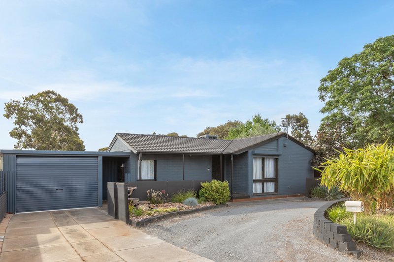 35 Currawong Crescent, Craigmore SA 5114