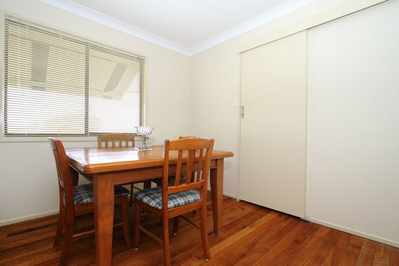 Photo - 35 Daniel Street, Lowood QLD 4311 - Image 7