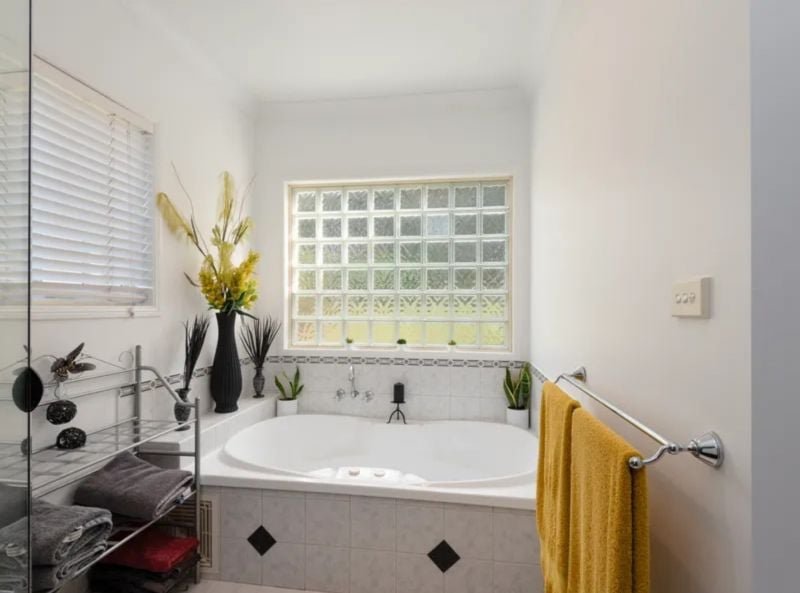 Photo - 35 Deloraine Road , Lismore Heights NSW 2480 - Image 4