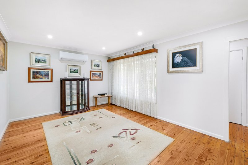 Photo - 35 Denman Road, Georges Hall NSW 2198 - Image 4