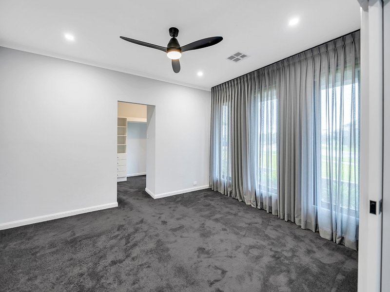 Photo - 35 Diamond Drive, Mount Barker SA 5251 - Image 6