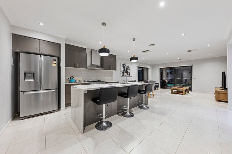 Photo - 35 Dodson Road, Officer VIC 3809 - Image 4