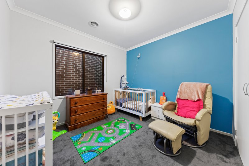 Photo - 35 Dodson Road, Officer VIC 3809 - Image 13