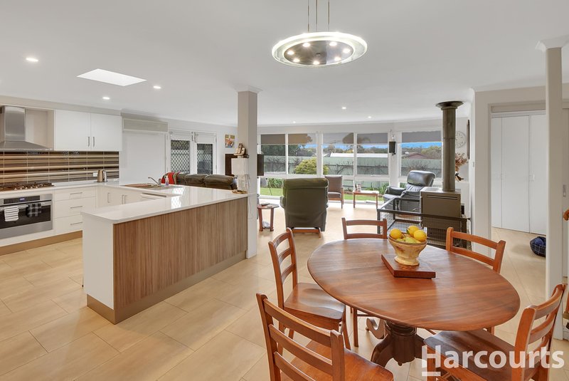Photo - 35 Dollar Avenue, Horsham VIC 3400 - Image 8