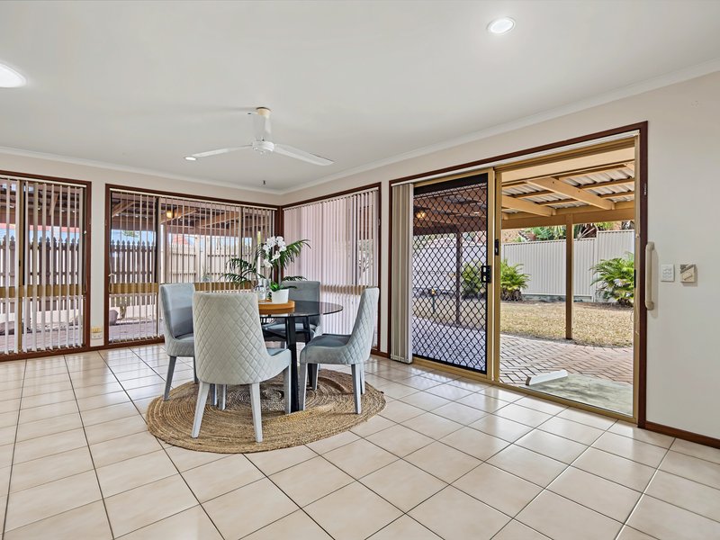 Photo - 35 Dolomite Street, Runcorn QLD 4113 - Image 7