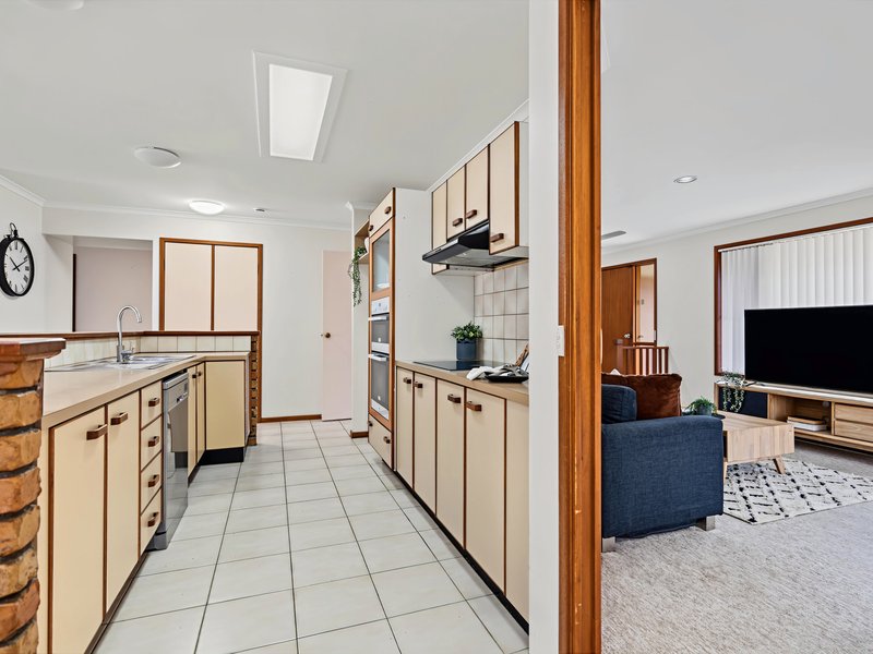 Photo - 35 Dolomite Street, Runcorn QLD 4113 - Image 9