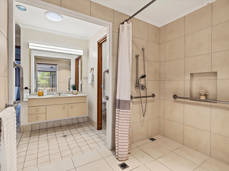 Photo - 35 Dolomite Street, Runcorn QLD 4113 - Image 13