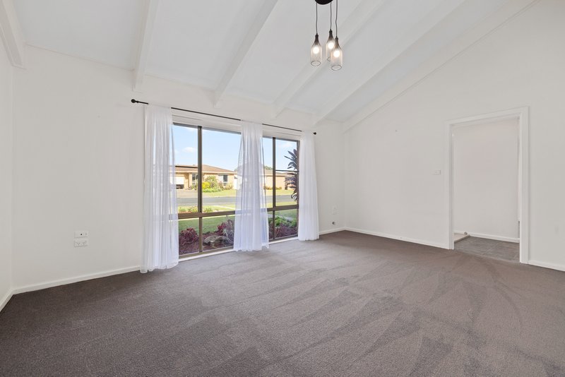 Photo - 35 Dolphin Avenue, Taree NSW 2430 - Image 6