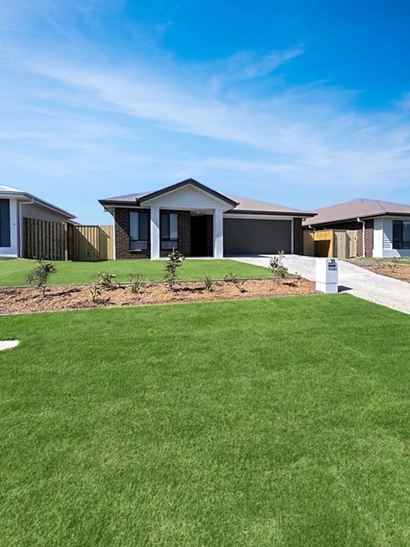 35 Edinburgh Crescent, Gleneagle QLD 4285