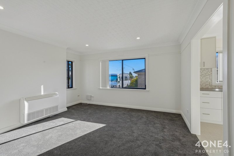 Photo - 35 Edinburgh Crescent, Goodwood TAS 7010 - Image 3
