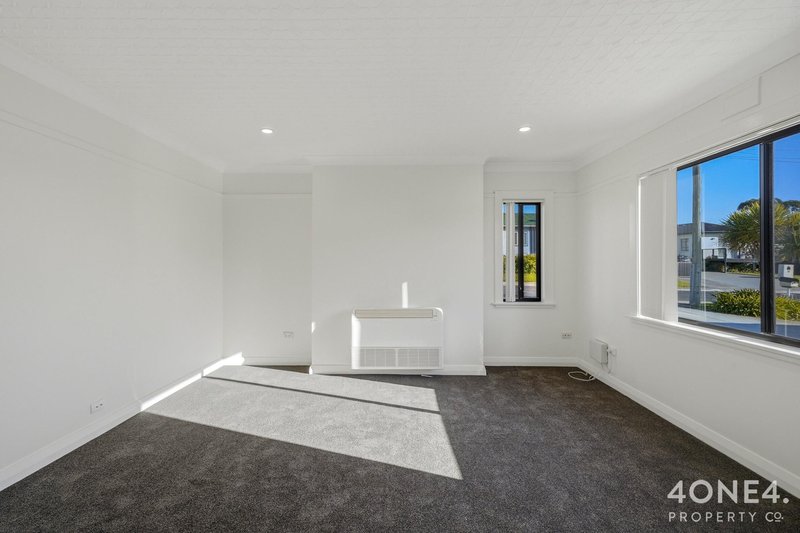 Photo - 35 Edinburgh Crescent, Goodwood TAS 7010 - Image 4