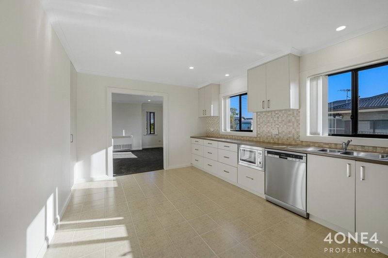 Photo - 35 Edinburgh Crescent, Goodwood TAS 7010 - Image 8
